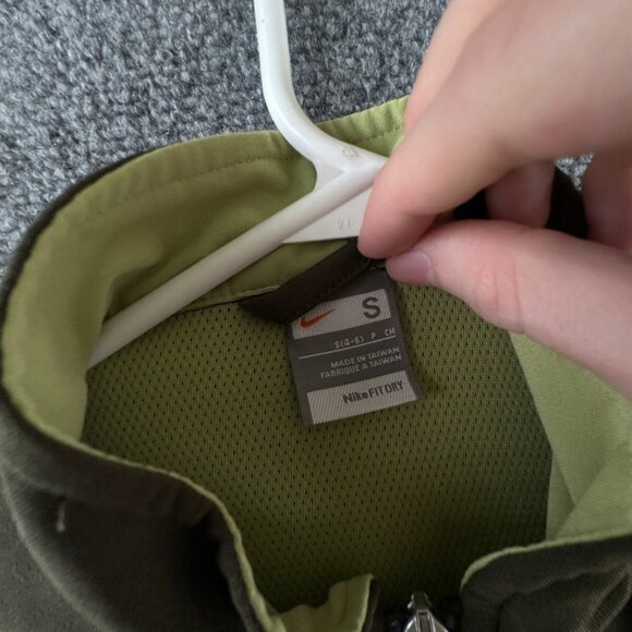 Nike Girls Green Jacket Small 4-6 Stretch Full Zip W/ Pockets, Logo Youth Kids - Picture 8 of 16